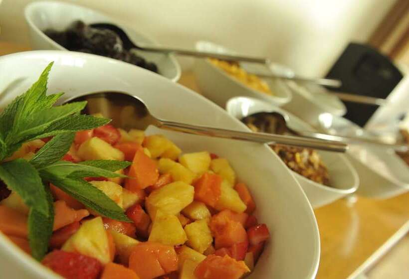 호텔 Whalesong Lodge