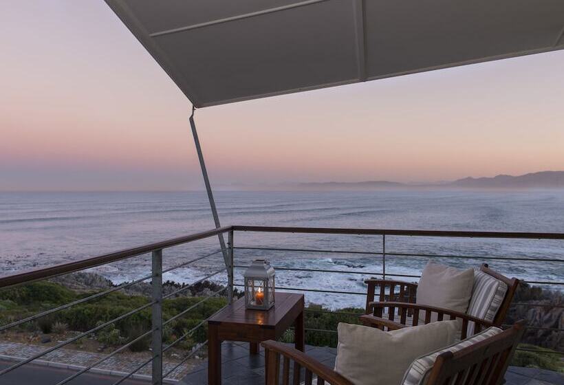 호텔 Whalesong Lodge