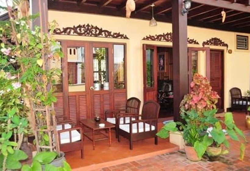 Villa Senesouk Luang Prabang