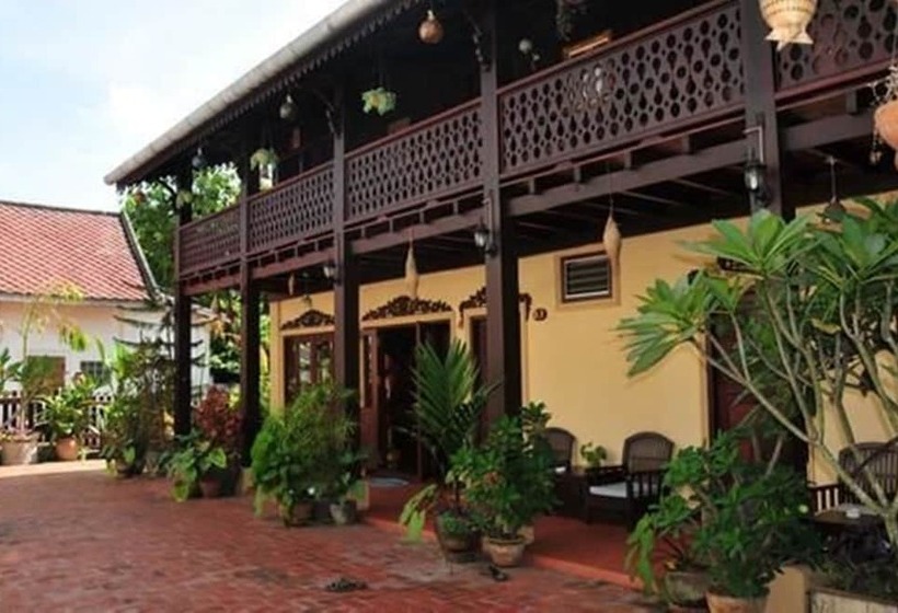 Villa Senesouk Luang Prabang