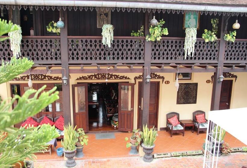 Villa Senesouk Luang Prabang