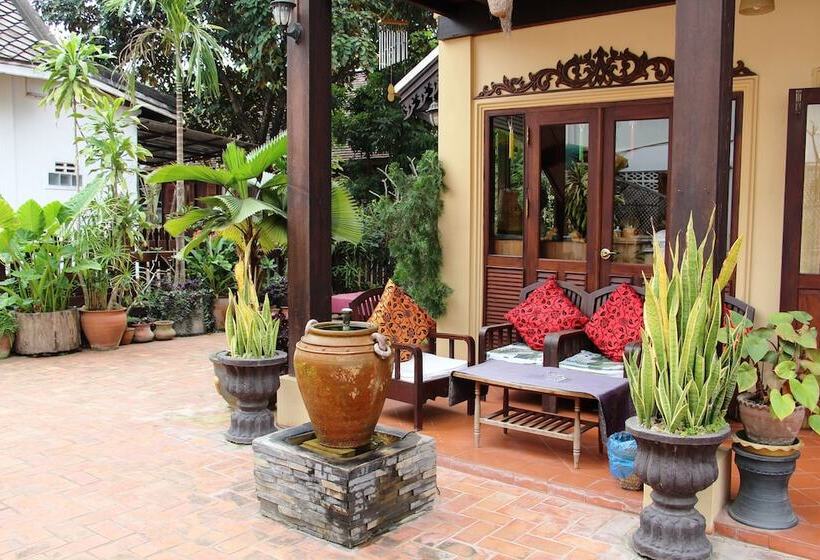 Villa Senesouk Luang Prabang