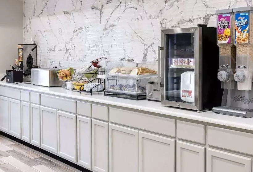 فندق Baymont By Wyndham Budd Lake