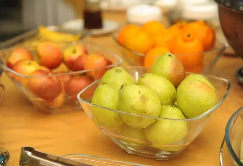 Отель Belvedere