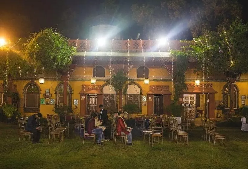 בית מלון כפרי Bundelkhand Riverside