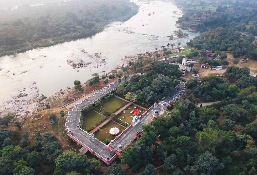 Hotel Bundelkhand Riverside