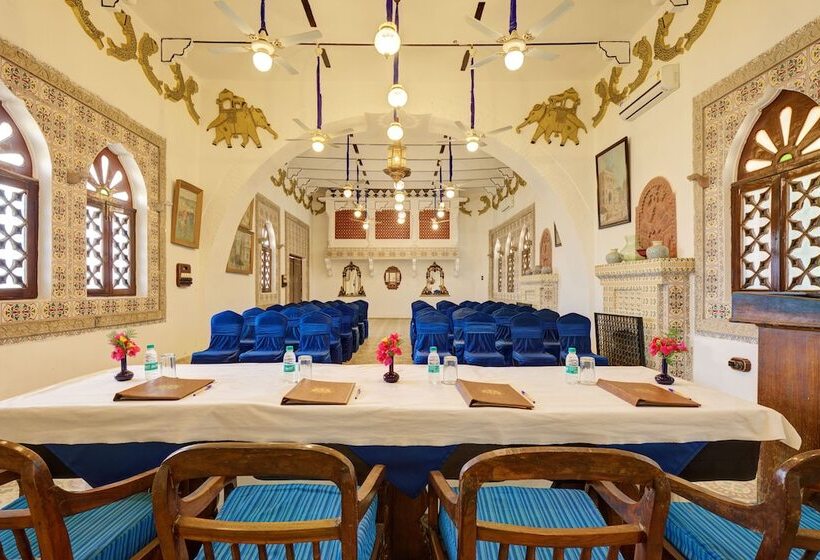 Hotel Bundelkhand Riverside