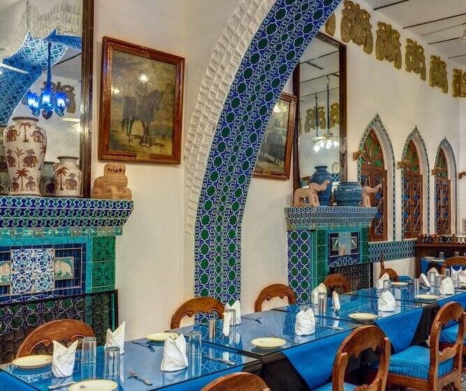 Hotel Bundelkhand Riverside