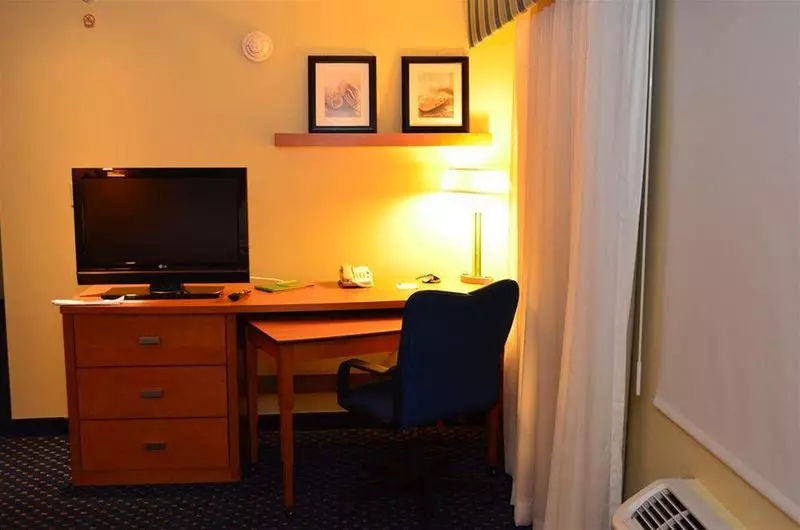 هتل Courtyard Aguadilla