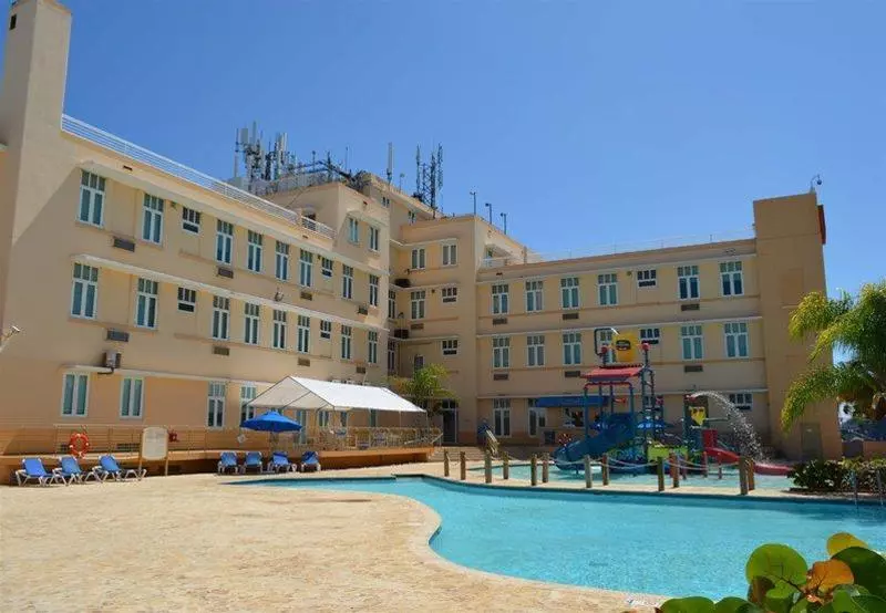 هتل Courtyard Aguadilla