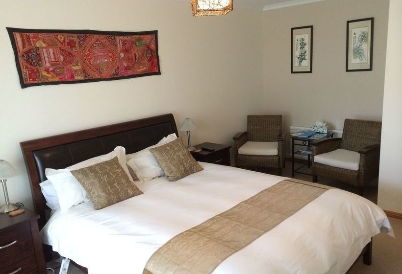 酒店 Harpers On The Beach