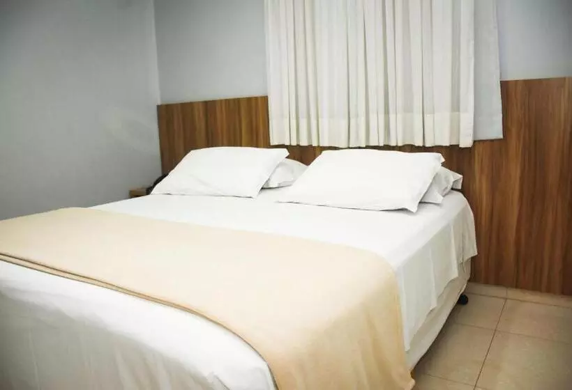 酒店 Maximus Business