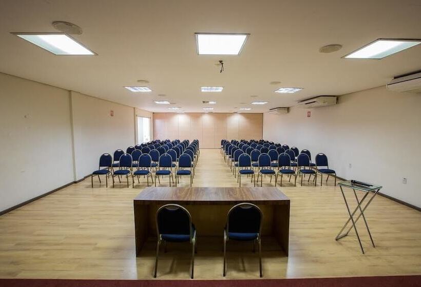 酒店 Maximus Business