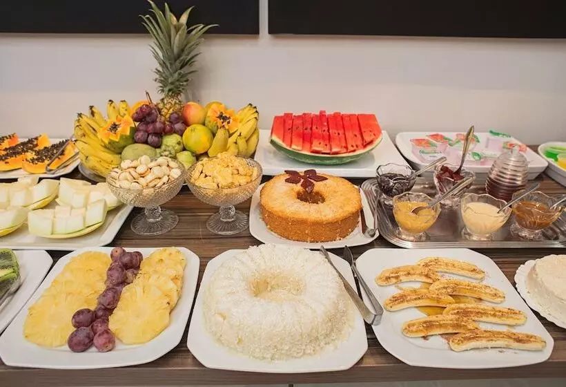 酒店 Maximus Business