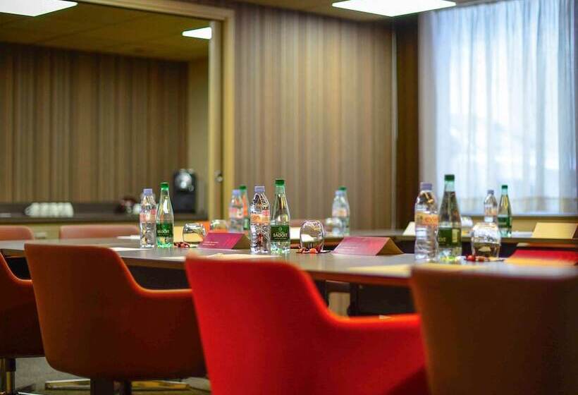 هتل Mercure Poitiers Centre