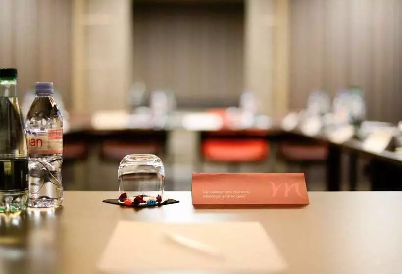 Отель Mercure Poitiers Centre