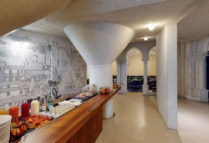 هتل Mercure Poitiers Centre