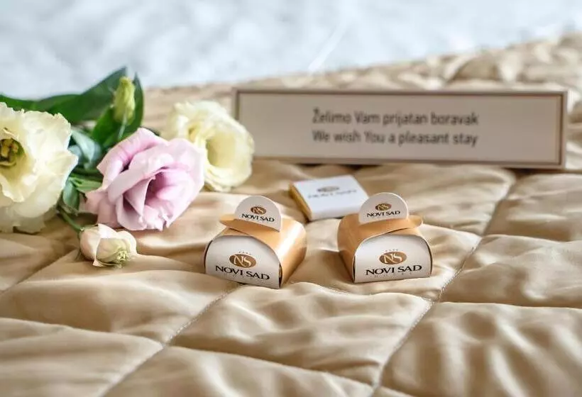 هتل Novi Sad