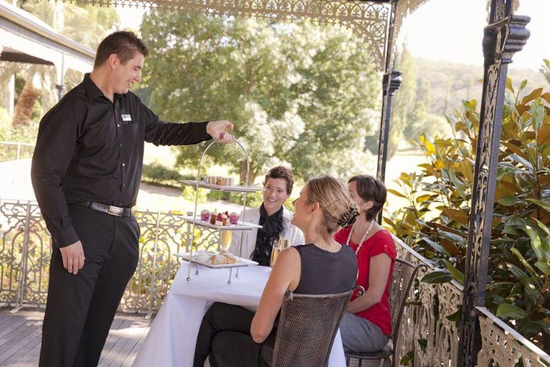 酒店 Peppers Craigieburn Resort