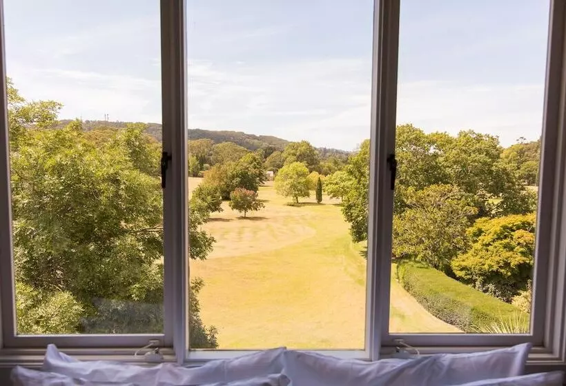 Hotel Peppers Craigieburn Resort