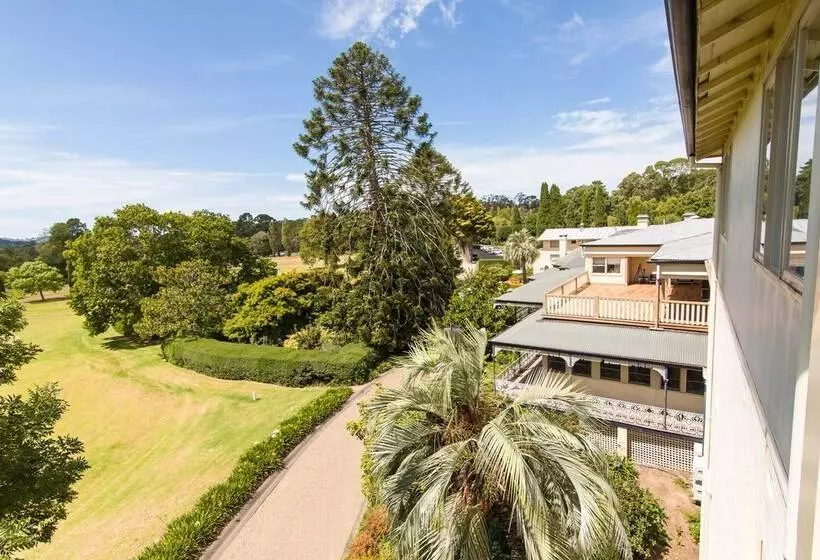 Hotel Peppers Craigieburn Resort