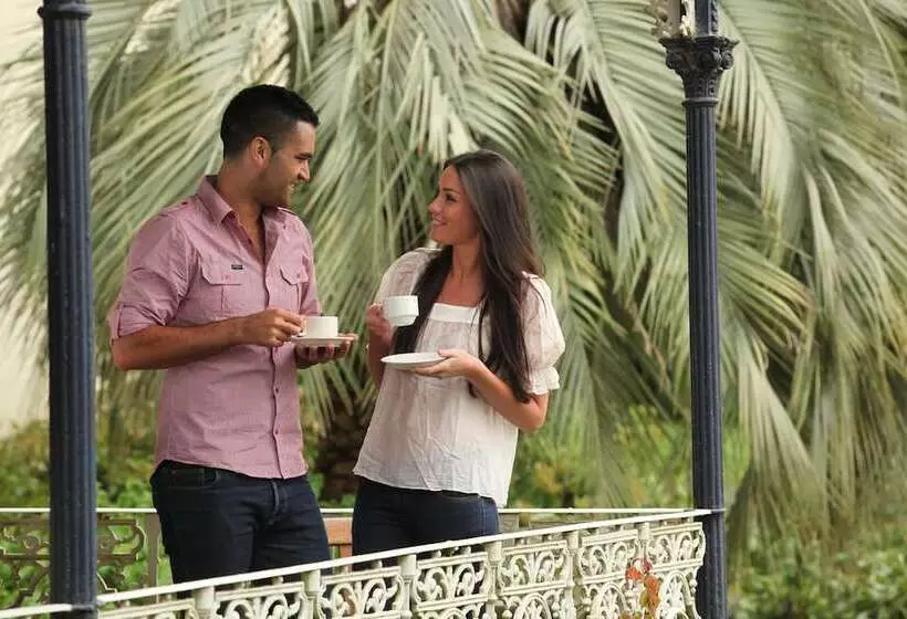 Hotel Peppers Craigieburn Resort