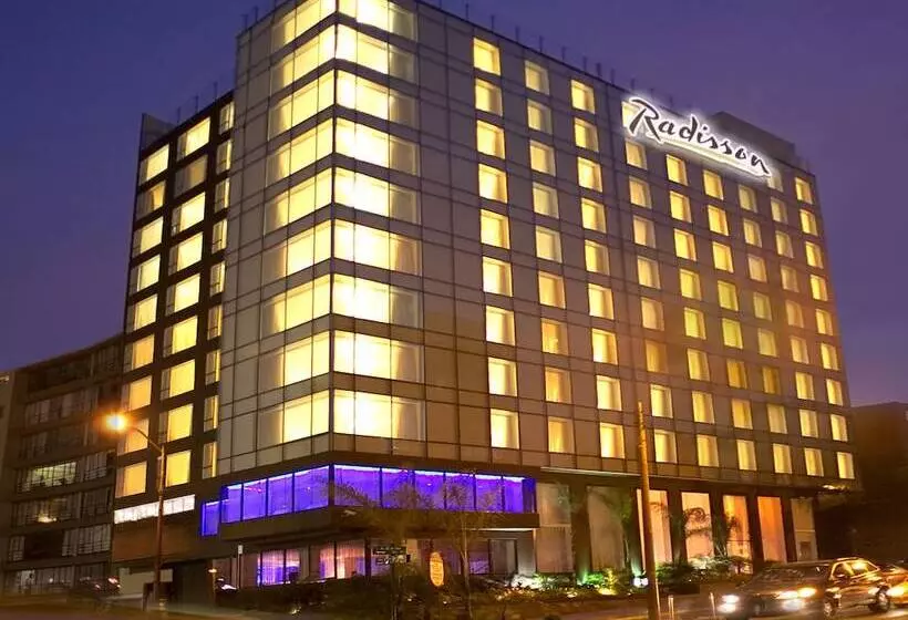 Radisson Hotel Decapolis Miraflores