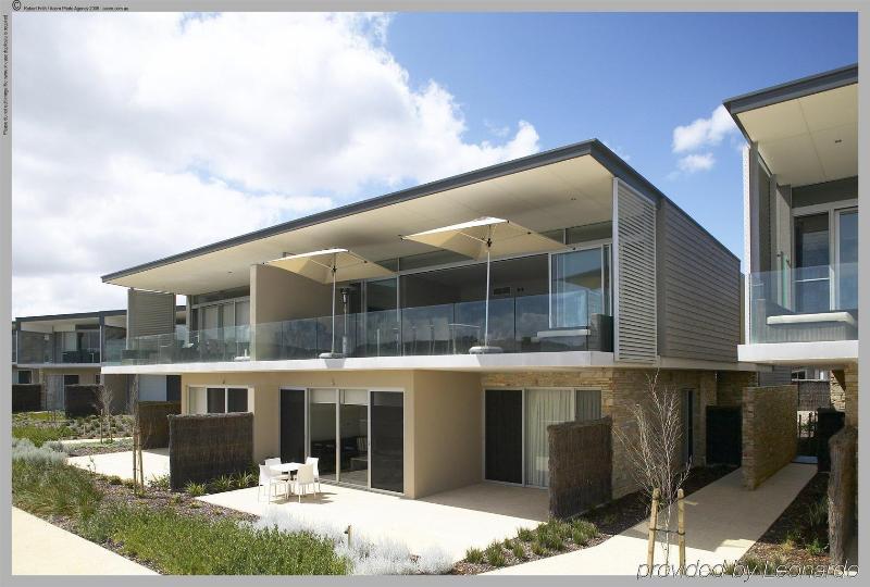 호텔 Smiths Beach Resort