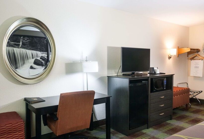 فندق Super 8 By Wyndham Arkansas City Ks