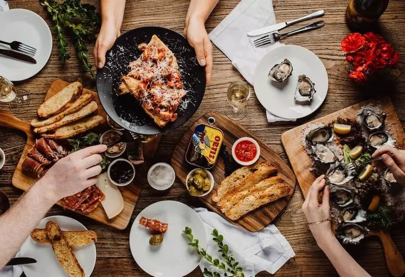 The Manna, Ascend Hotel Collection