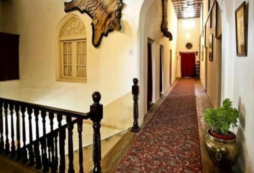 هتل The Palace Balvedere