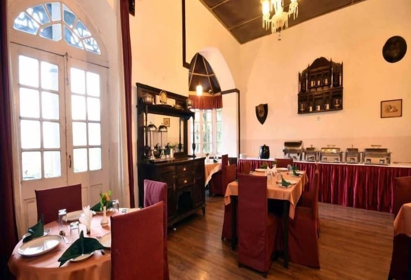 هتل The Palace Balvedere