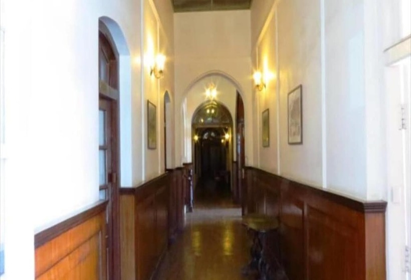 هتل The Palace Balvedere