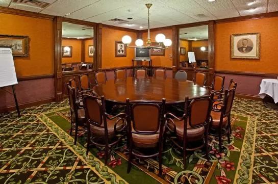 Clarion Hotel & Conference Center