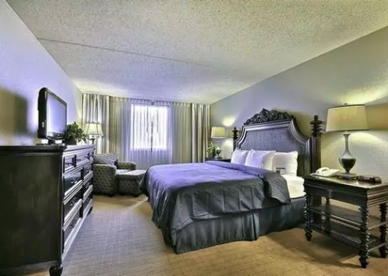 Clarion Hotel & Conference Center