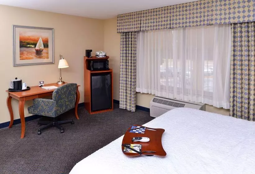 Hampton Inn Evanston