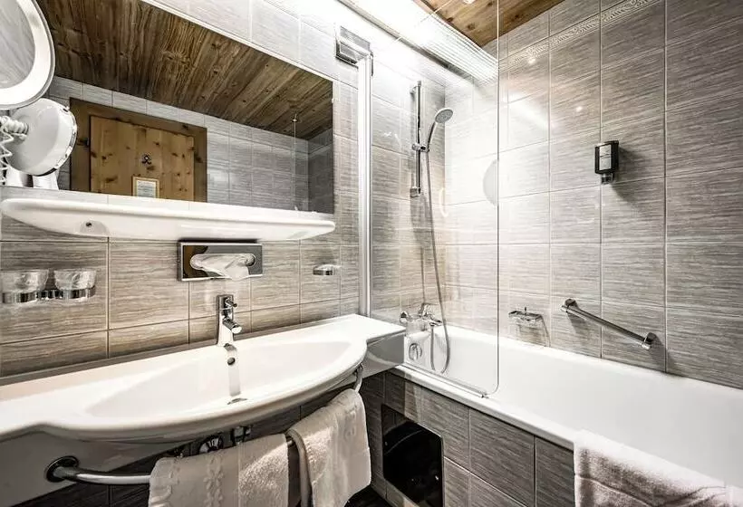 Отель Alpina Sölden   Adults Only