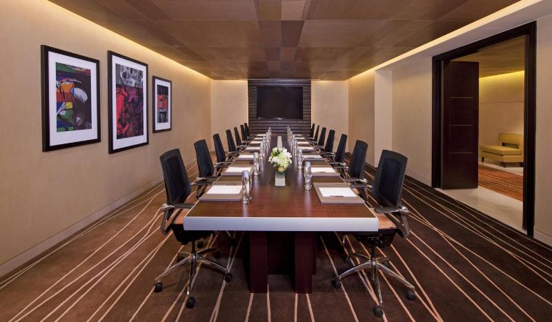 ホテル Anantara Eastern Mangroves Abu Dhabi