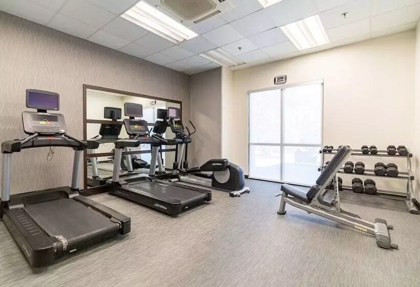 호텔 Courtyard Biloxi North/d'iberville