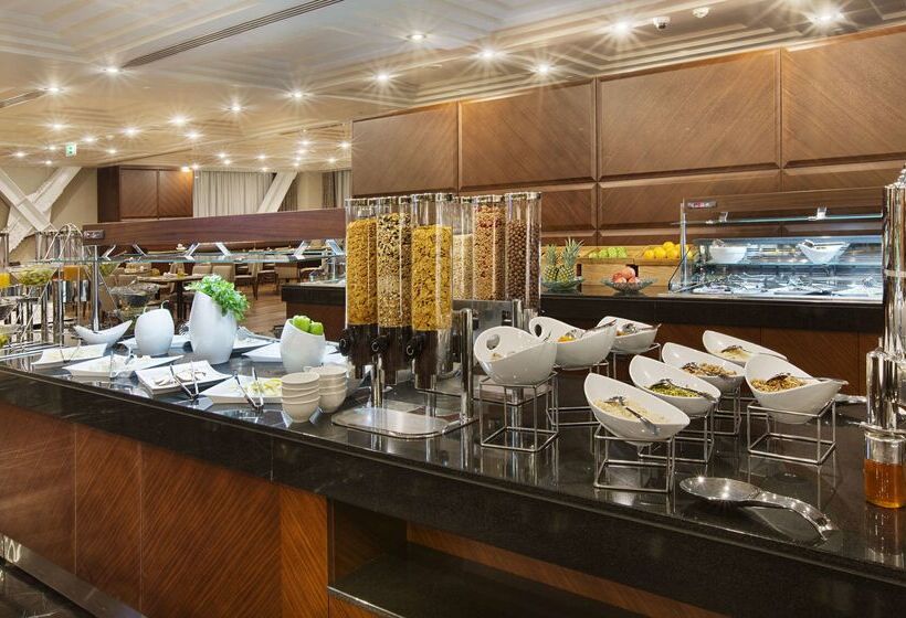 فندق Doubletree By Hilton Istanbul Avcilar