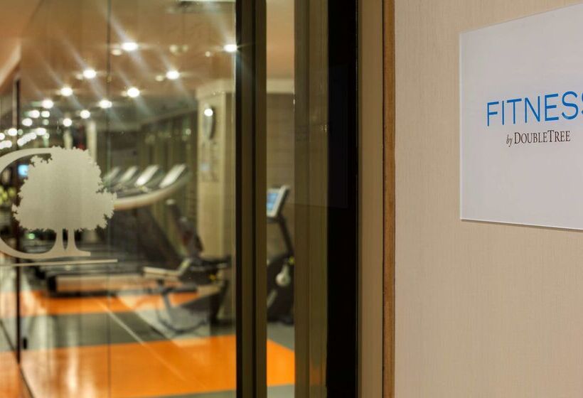 فندق Doubletree By Hilton Istanbul Avcilar