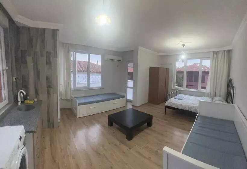 هتل Erkal Pension