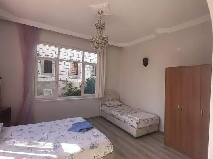 هتل Erkal Pension