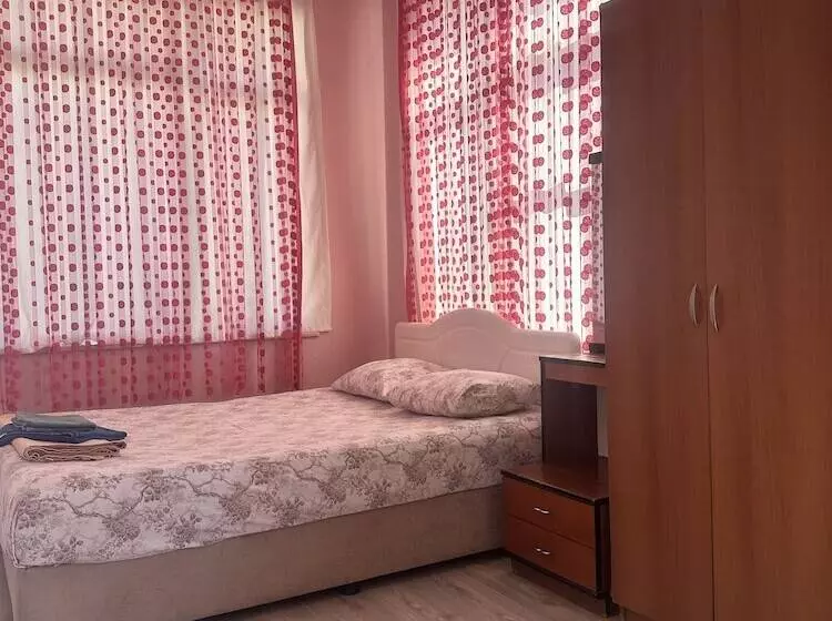 هتل Erkal Pension