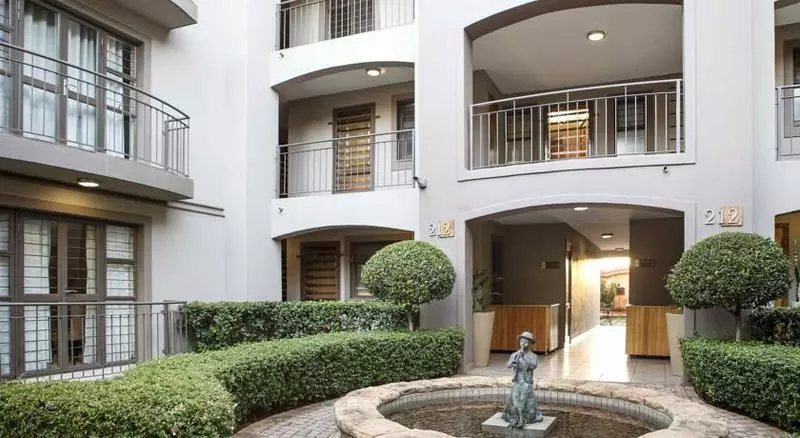 酒店 Faircity Grosvenor Gardens