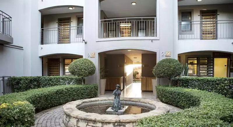 酒店 Faircity Grosvenor Gardens