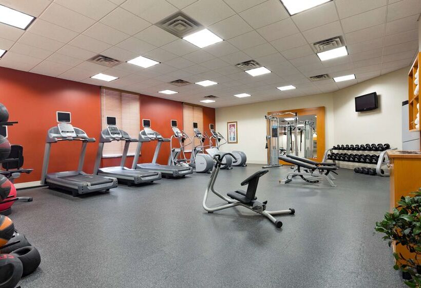 בית מלון כפרי Hilton Garden Inn Bartlesville