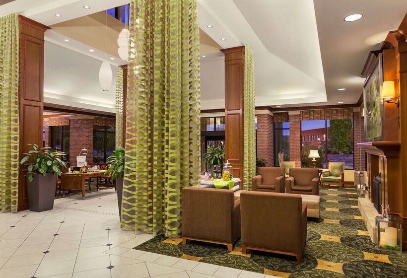בית מלון כפרי Hilton Garden Inn Bartlesville