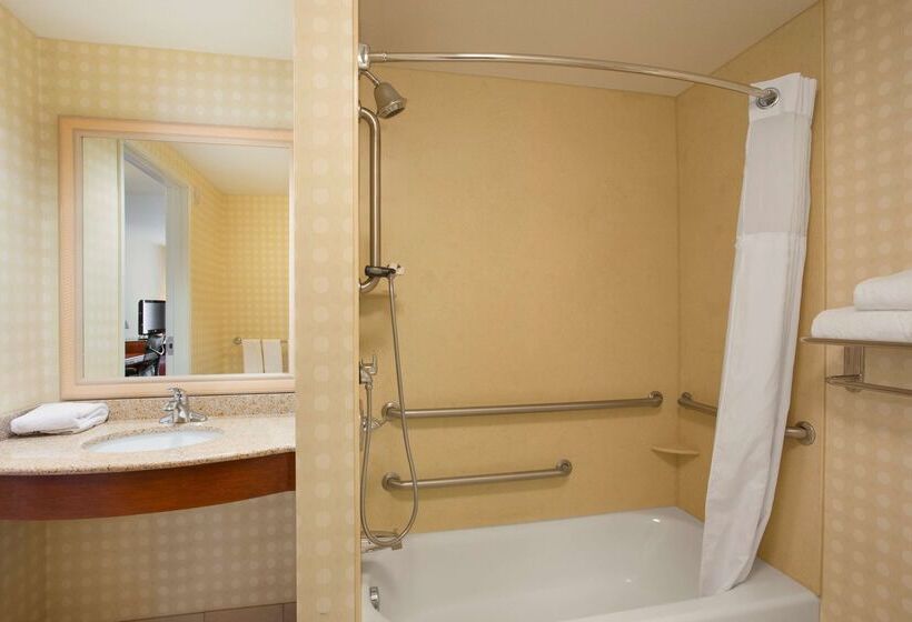 בית מלון כפרי Hilton Garden Inn Bartlesville