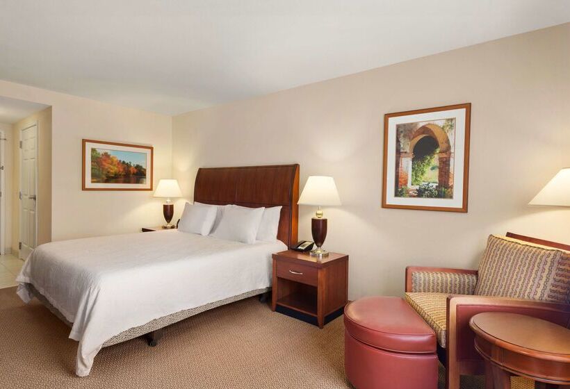 בית מלון כפרי Hilton Garden Inn Bartlesville